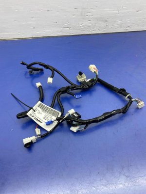 2014-2019 Toyota Highlander Seat Wiring Harness - Front (Used OEM)