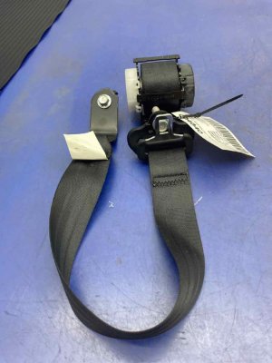 2019-2020 Honda Passport Black Seat Belt Assembly - Rear (Used OEM)
