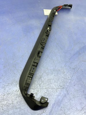 2020-2022 Hyundai Palisade Instrument Dashboard Center Cover Trim Panel (Used OEM)
