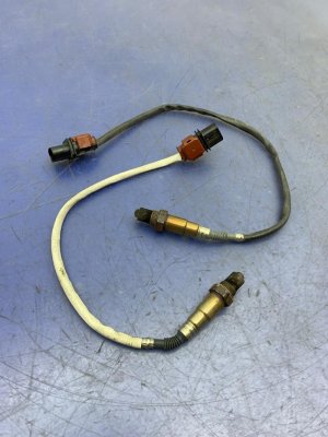 2018-2020 Lincoln Navigator Upstream Oxygen Sensor Set - Front (Used OEM)