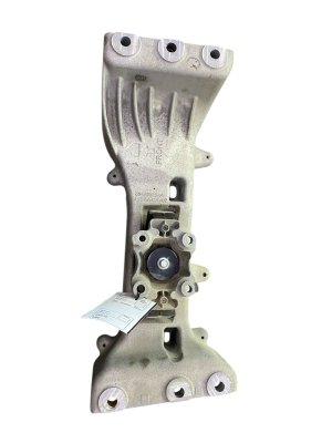 2021-2024 Jeep Grand Cherokee L Transmission Crossmember Mount Bracket (Used OEM)