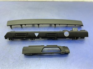 2022-2024 Kia Carnival Black Dashboard Trim Panel Set - Front (Used OEM)