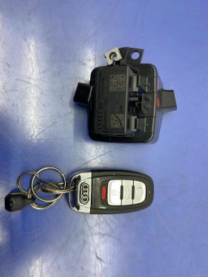 2012-2018 Audi A6 Smart Key Fob Remote and Ignition Relay Switch Module (Used OEM)