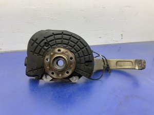 2017-2024 Maserati Levante Steering Knuckle Spindle with Wheel Bearing and Hub - Front, Right (Passenger) (Used OEM)