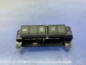 2011-2013 INFINITI QX56 Heated Steering Wheel and Power Liftgate Switch (Used OEM)