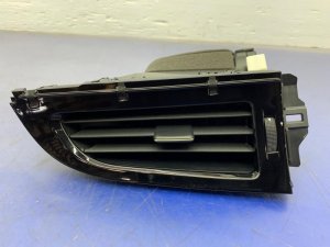 2018-2020 Lexus LS500 Dash A/C Heater Vent - Front, Right (Passenger) (Used OEM)