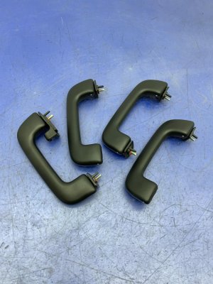 2018-2020 Hyundai Kona Black Interior Roof Assist Bar Set - Front (Used OEM)