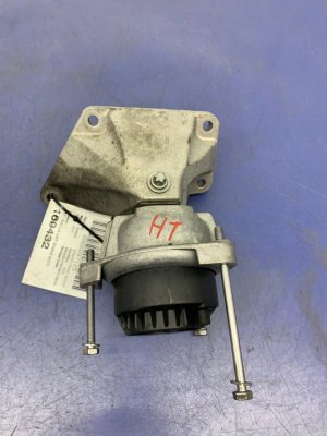 2013-2015 BMW 750i Engine Mount with Bracket (Used OEM)