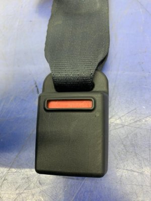 2017-2020 Maserati Levante Seat Belt Buckle Set - Rear, Left (Driver) (Used OEM)