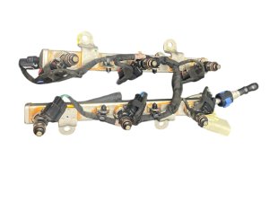 2022-2024 Lincoln Navigator Fuel Injection Rail with Wiring Harness (Used OEM)
