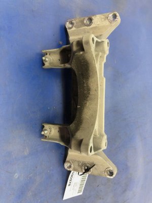 2018-2023 Kia Stinger Automatic Transmission Mount (Used OEM)