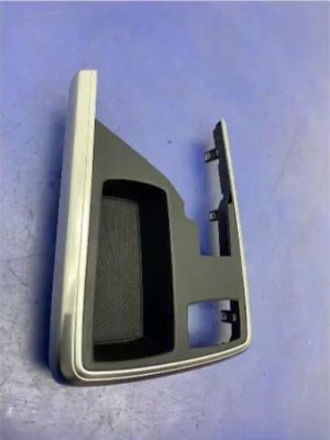 2012-2015 Mercedes-Benz ML350 Silver Center Console Top Cover Trim (Used OEM)