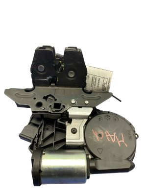 2015-2020 Chevrolet Suburban Power Liftgate Door Latch Actuator (Used OEM)