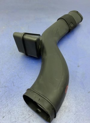 2016-2019 BMW 750i Air Intake Duct Resonator Tube - Right (Passenger) (Used OEM)