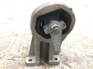 2019-2026 Ram 1500 Engine Motor Mount Insulator - Front (Used OEM)