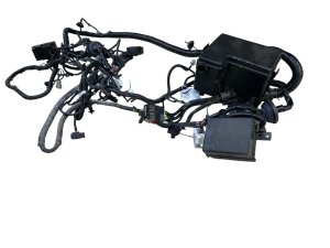 2021-2022 INFINITI QX80 Engine Wiring Harness with Fuse Box (Used OEM)