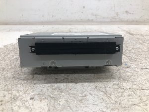 2006-2011 Volvo S40 Radio Receiver and CD Player Control Unit (Used OEM)