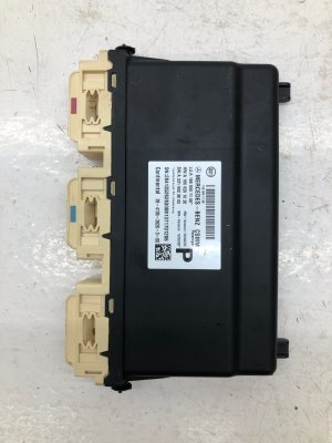 2012-2015 Mercedes-Benz ML350 Heated Seat Control Module - Front (Used OEM)