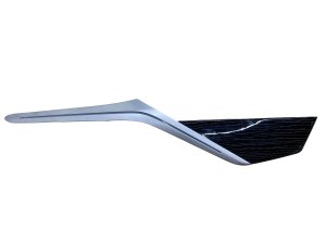 2019-2022 BMW X7 Upper Illuminated Door Trim Bezel with Fineline Wood - Rear (Used OEM)