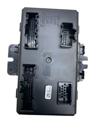 2024-2025 Ford Mustang Temperature Control Module (Used OEM)