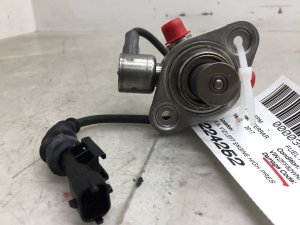 2011-2016 Ferrari FF High Pressure Fuel Injection Pump (Used OEM)