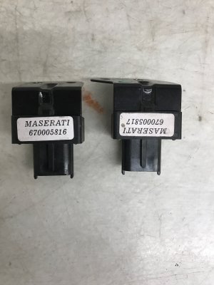 2013-2024 Maserati Quattroporte Suspension Acceleration Sensor Set - Front (Used OEM)
