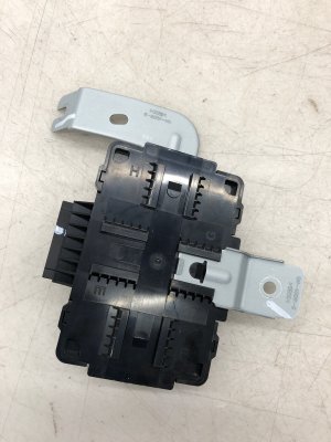 2020-2024 Kia Telluride 115V DC to AC Power Outlet Inverter Control Module (Used OEM)