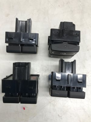 2020-2024 Cadillac XT6 Power Seat Folding Switch Set - Front (Used OEM)