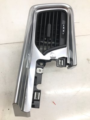 2017-2023 Porsche Panamera Dash Side Air Vent Trim Bezel (Used OEM)