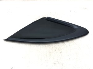 2017-2020 Jaguar F-Pace Black Quarter Glass with Gloss Black Surround - Rear, Right (Passenger) (Used OEM)