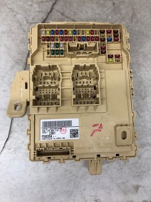 2021-2024 Kia K5 Interior Cabin Junction Fuse Relay Box (Used OEM)