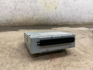 2004-2012 Volvo S40 Radio Receiver and CD Player Integrated Audio Module (Used OEM)