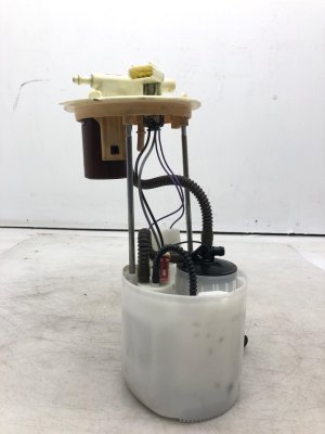 2018-2021 Lincoln Navigator Fuel Pump Assembly (Used OEM)