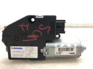 2011-2018 Porsche Cayenne Panoramic Sunroof Glass Motor - Front (Used OEM)