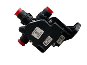  Tesla Model s 3-Way Coolant Valve Actuator (Used OEM)