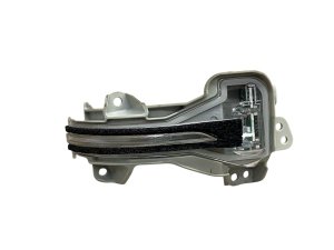 2023-2025 Honda HR-V Door Mirror Turn Signal Lamp (Used OEM)