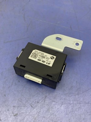 2020-2022 Kia Telluride Surround View Camera Control Module (Used OEM)