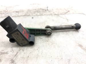 2011-2018 Porsche Cayenne Headlight Level Sensor - Rear (Used OEM)