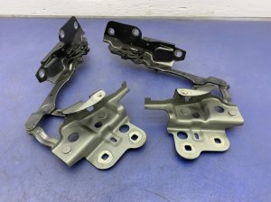 2018-2024 Jaguar E-Pace Hood Hinge Set - Left (Driver) (Used OEM)