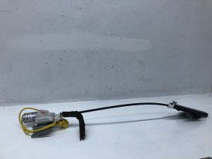 2006-2013 Bentley Flying Spur Seat Belt Height Adjuster Motor - Front (Used OEM)