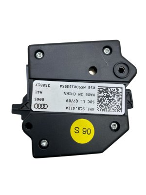 2017-2019 Audi Q7 Infotainment CAN Bus Interface Control Module (Used OEM)