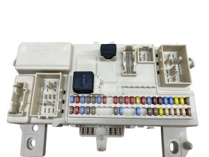 2005-2011 Volvo S40 Cabin Fuse Box Central Electronic Module (Used OEM)