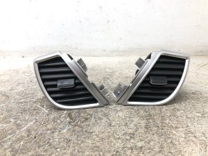 2021-2025 Kia Seltos Dashboard A/C Air Vent Grille Set (Used OEM)