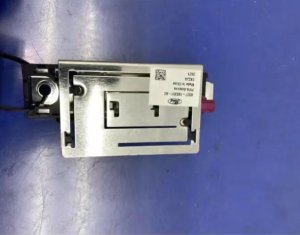 2019-2023 Ford Ranger PIFA Radio Antenna Control Module with Satellite (Used OEM)