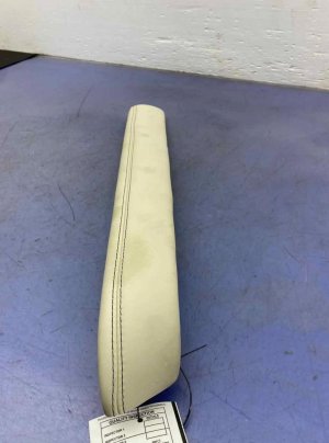 2018-2023 Lincoln Navigator Tan Floor Console Upper Trim Panel (Used OEM)