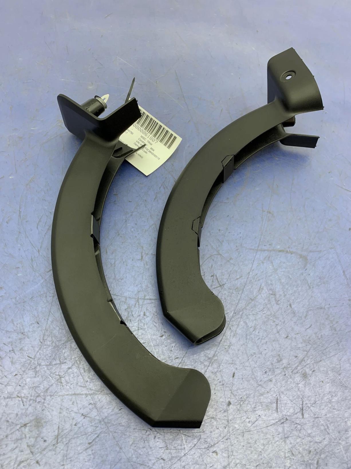 2016-2019 BMW 740i Trunk Hinge Trim Panel Set - Rear (Used OEM)