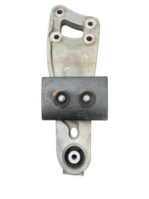 2018-2025 Lincoln Navigator Differential Carrier Mounting Bracket Assembly - Rear (Used OEM)