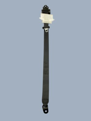 2025 Nissan Kicks Black Center Seat Belt Assembly - Rear, Right (Passenger) (Used OEM)