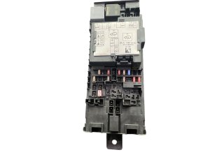 2014-2017 Land Rover Range Rover Sport Dashboard Cabin Fuse Box Control Module (Used OEM)