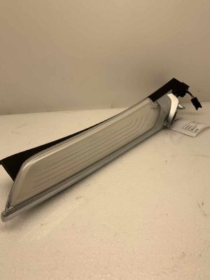 2016-2022 BMW M760i xDrive Door LED Light Saber - Rear (Used OEM)
